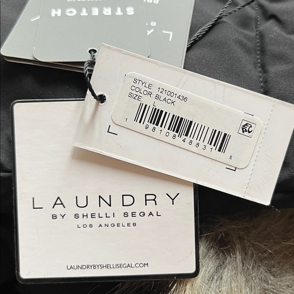 NWT Laundry By Shelli Segal Womens L Black Quilted Puffer Jacket & Faux Fur Hood - Picture 11 of 11